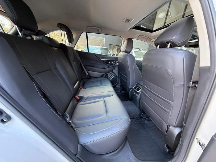 2025 Subaru Outback AWD Touring XT