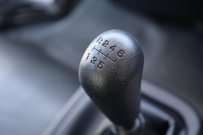 2024 Fuso Fighter 1427 12 Pallet Pantech White