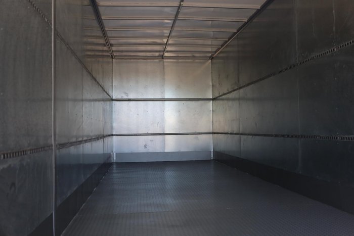 2024 Fuso Fighter 1427 12 Pallet Pantech White