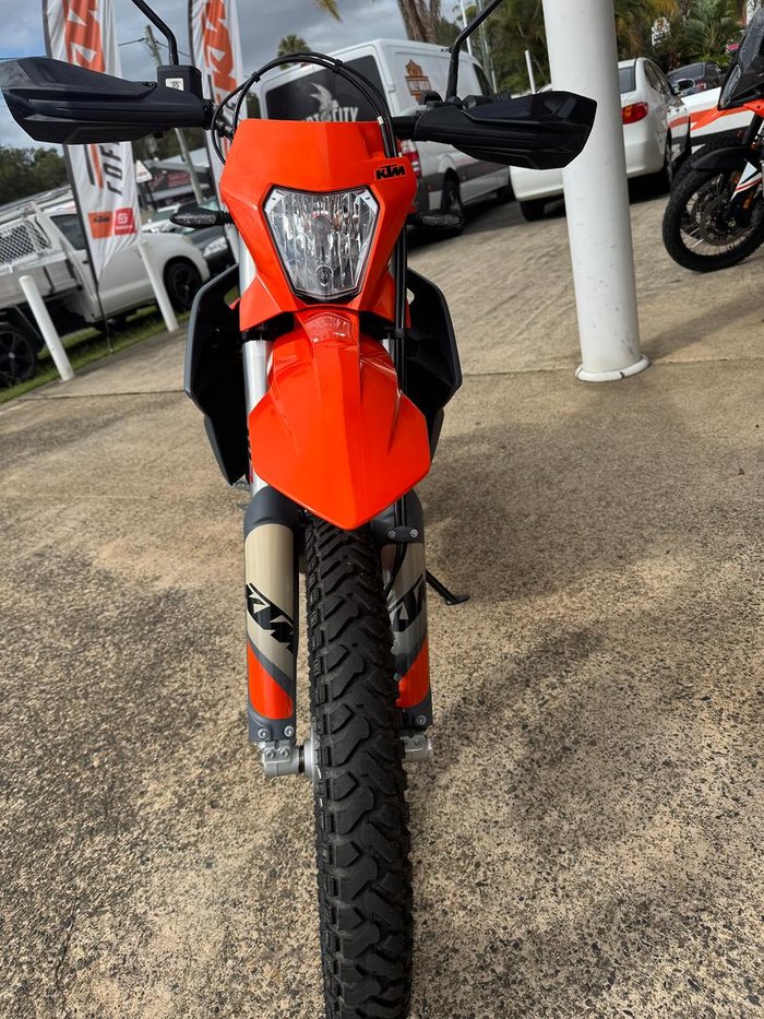 2024 KTM 690 Enduro R