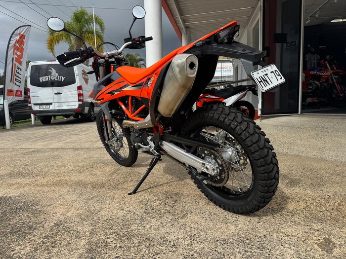 2024 KTM 690 Enduro R