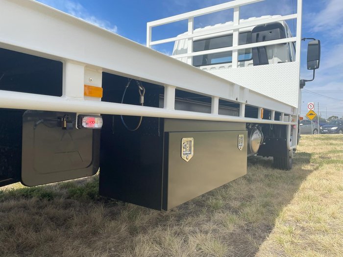 2025 Fuso Fighter 1124 WHITE