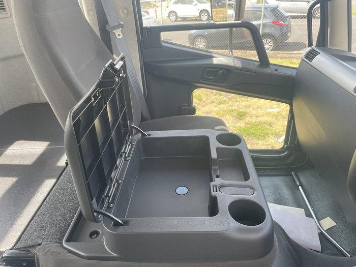 2025 Fuso Fighter 1124 WHITE