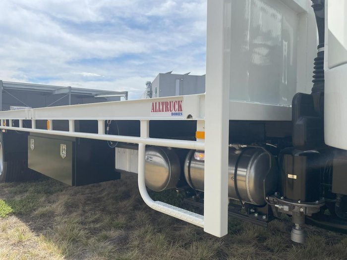 2025 Fuso Fighter 1124 WHITE