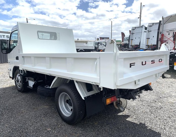 2024 Fuso Canter 615 Tipper white