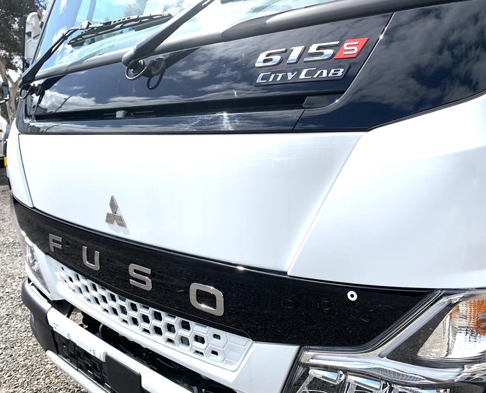 2024 Fuso Canter 615 Tipper white