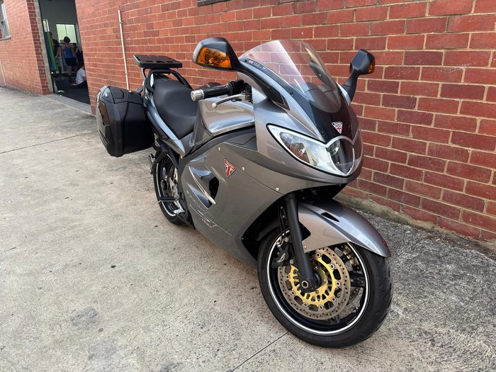 2008 Triumph Sprint ST 1050