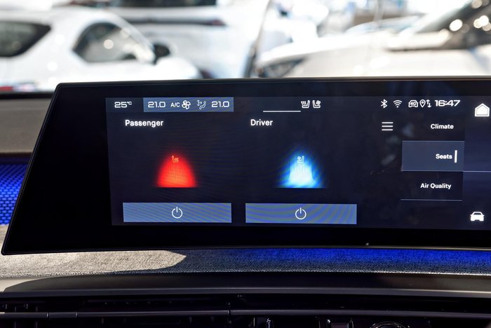 2024 Peugeot 3008 GT Premium Hybrid