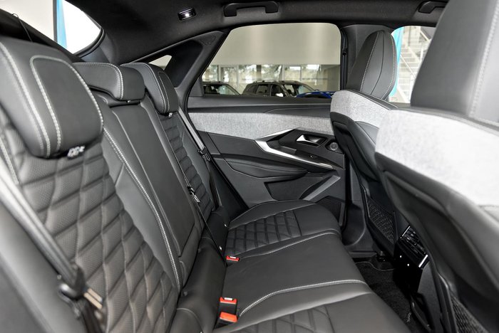 2024 Peugeot 3008 GT Premium Hybrid P64 MY25 Ingaro Blue