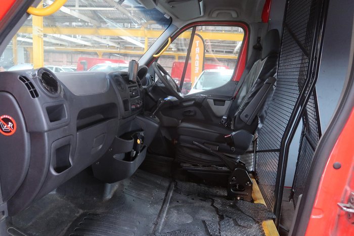 2013 Renault Master X62 Carmen Red