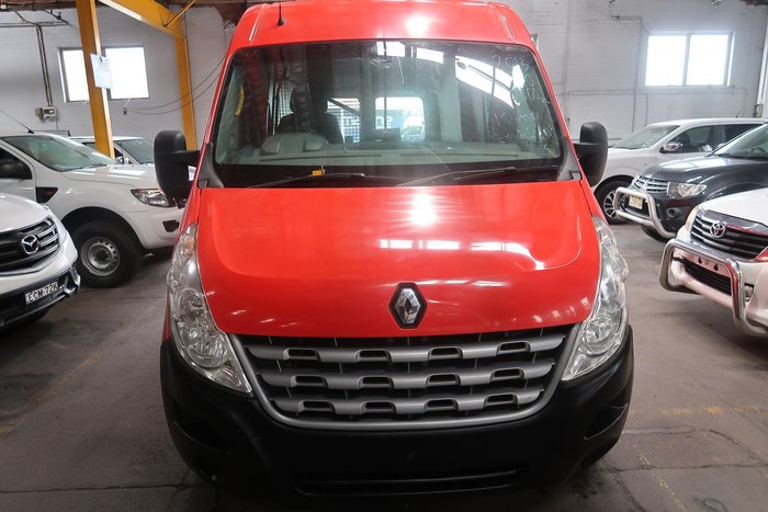 2013 Renault Master X62 Carmen Red