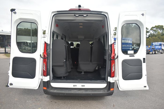 2024 LDV Deliver 9 MY24 Blanc White