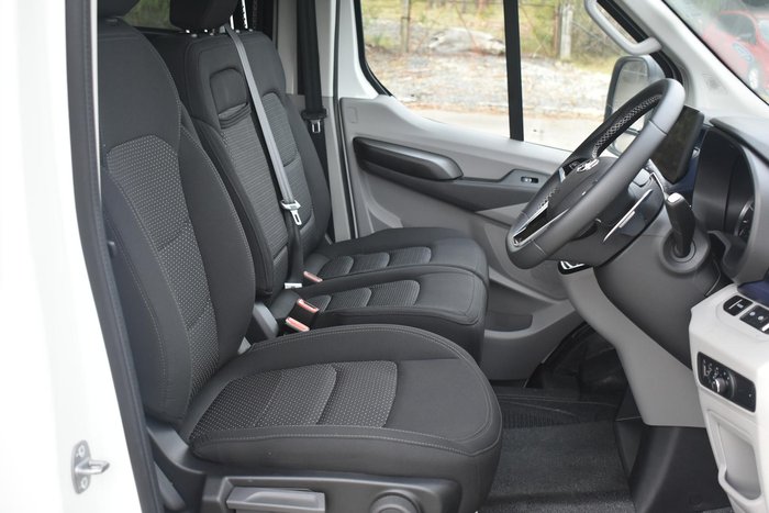 2024 LDV Deliver 9 MY24 Blanc White