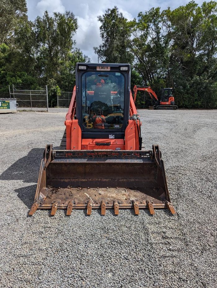 2022 Kubota Svl75 Orange