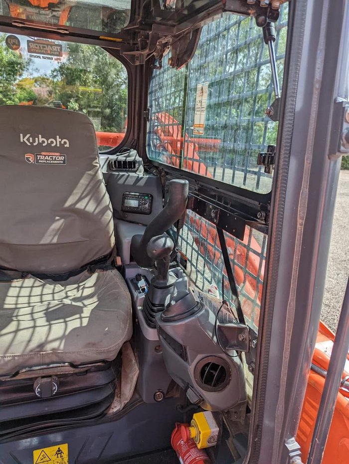 2022 Kubota Svl75 Orange