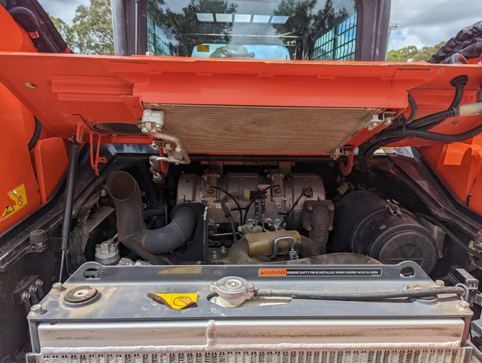 2022 Kubota Svl75 Orange