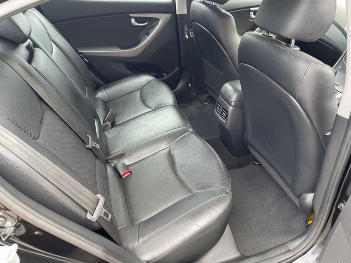 2014 Hyundai Elantra Premium MD3 Phantom Black