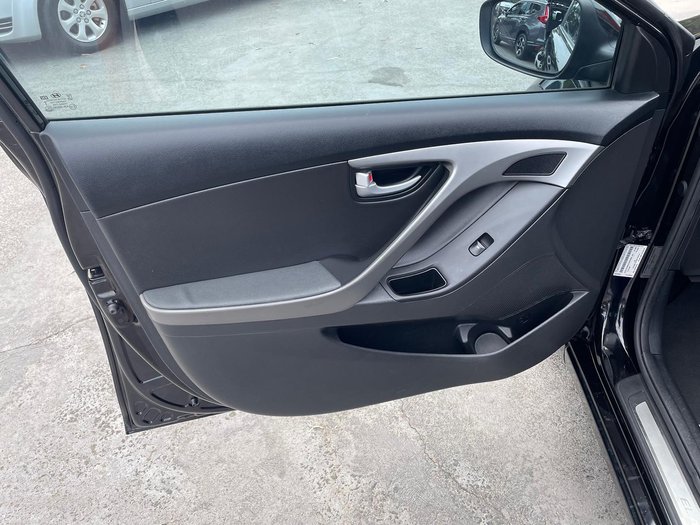2014 Hyundai Elantra Premium MD3 Phantom Black