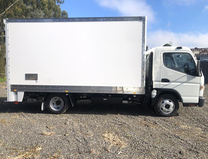 2023 Fuso Canter 515 White