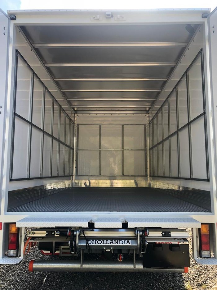 2023 Fuso Canter 515 White