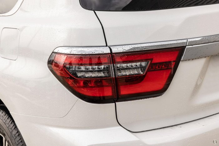 2024 Nissan Patrol Ti-L Y62 MY24 4X4 Dual Range Moonstone White