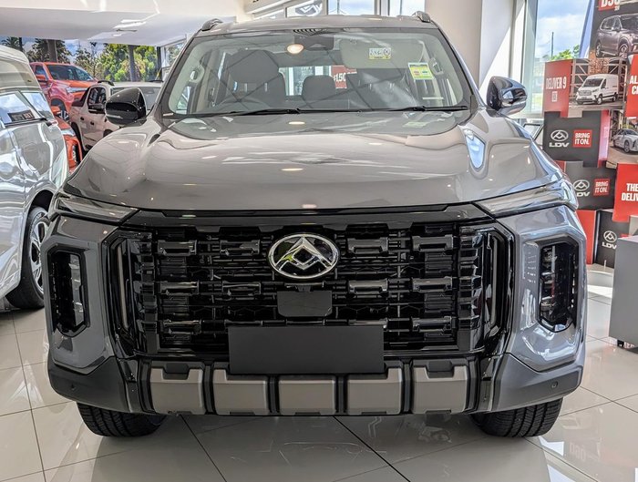 2025 LDV D90
