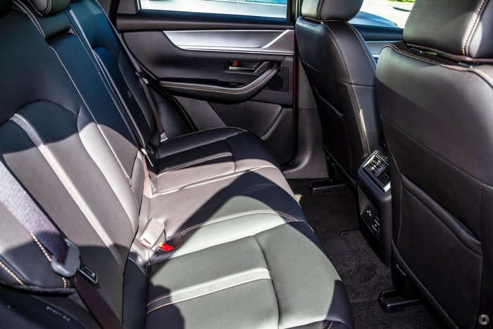 2024 Mazda CX-60 G40e Evolve