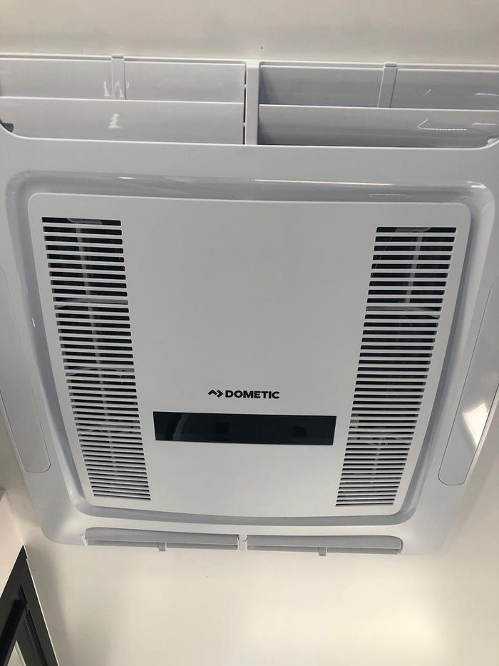 2024 JB Caravans Beat The Price Rise - Gator 14' Hybrid Full Off-Road Caravan