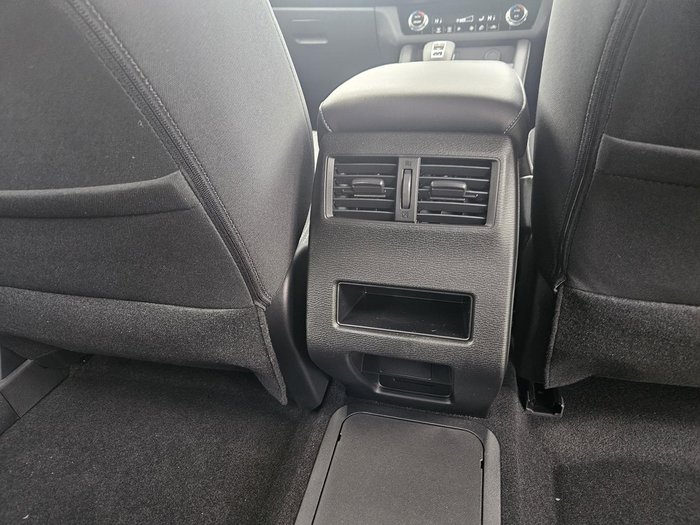 2024 Mitsubishi Outlander PHEV ES