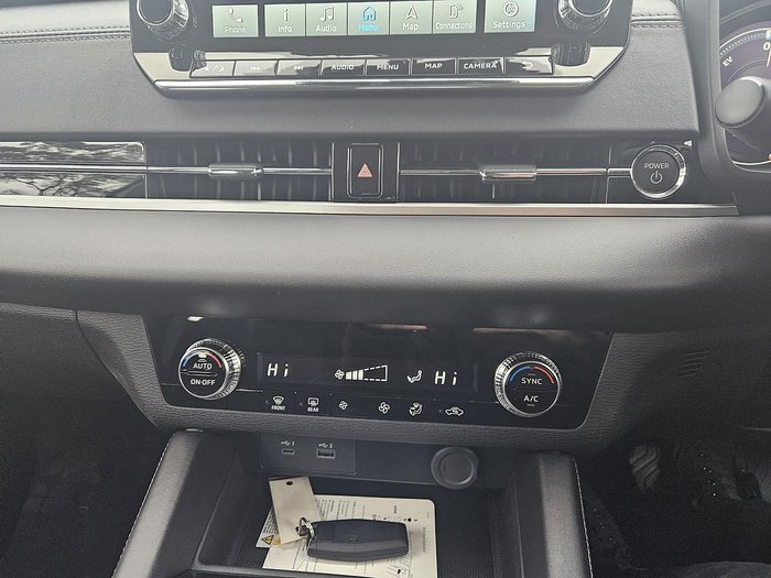 2024 Mitsubishi Outlander PHEV ES ZM MY24 AWD White