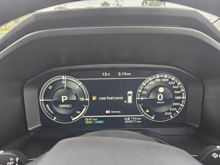 2024 Mitsubishi Outlander PHEV ES ZM MY24 AWD White