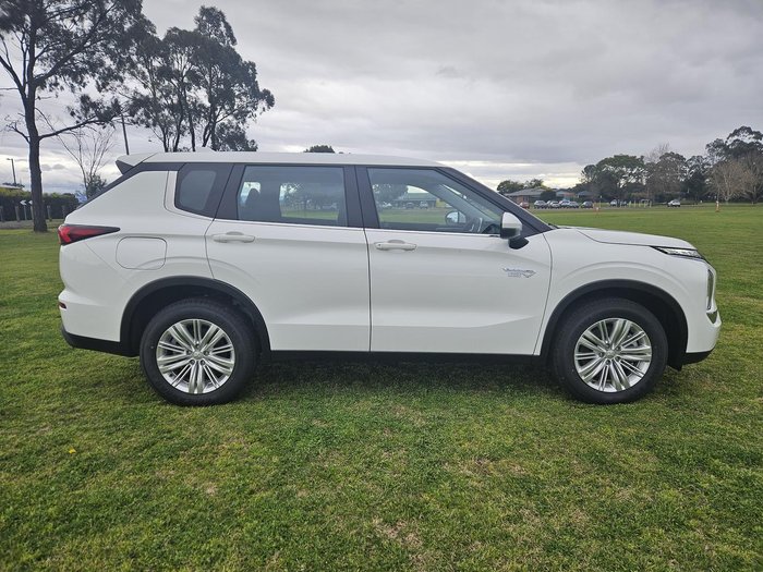 2024 Mitsubishi Outlander PHEV ES