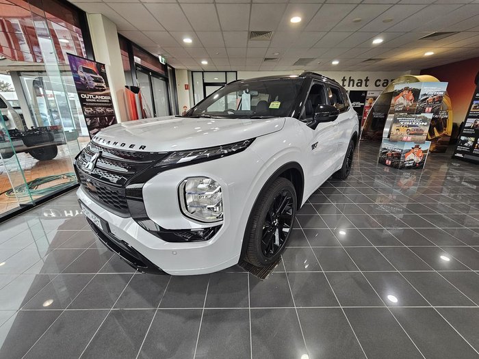 2024 Mitsubishi Outlander PHEV GSR ZM MY24 AWD White Diamond with Black Mica Roof