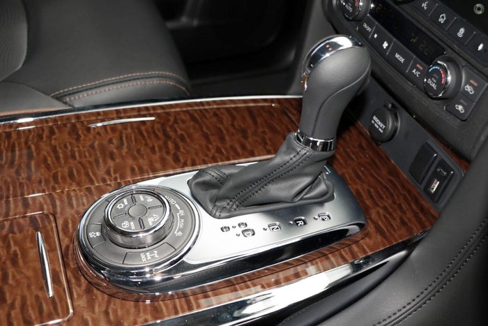 2024 Nissan Patrol Ti Y62 MY24 4X4 Dual Range Gun Metallic