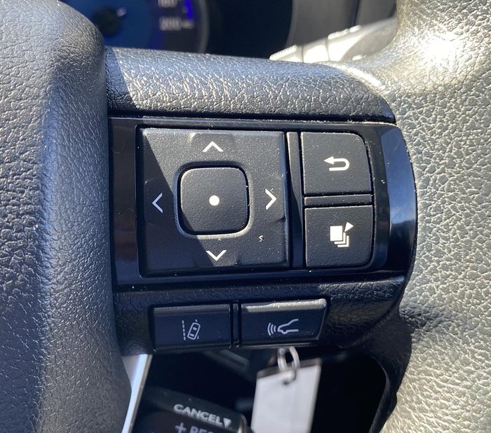 2019 Toyota Hilux SR