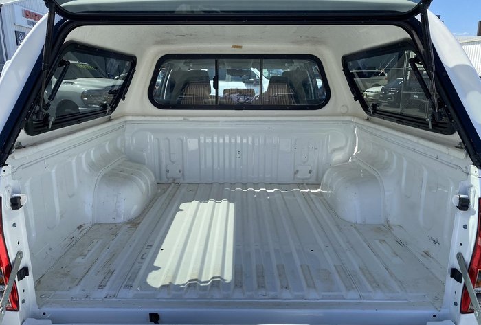2019 Toyota Hilux SR