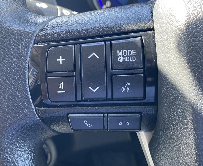 2019 Toyota Hilux SR