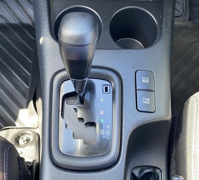 2019 Toyota Hilux SR
