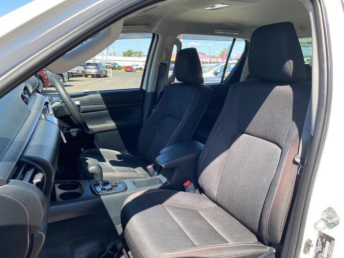 2019 Toyota Hilux SR