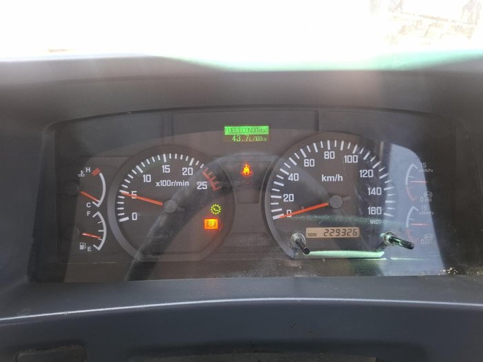 2012 Isuzu Gxd 165-350 PRIME MOVER