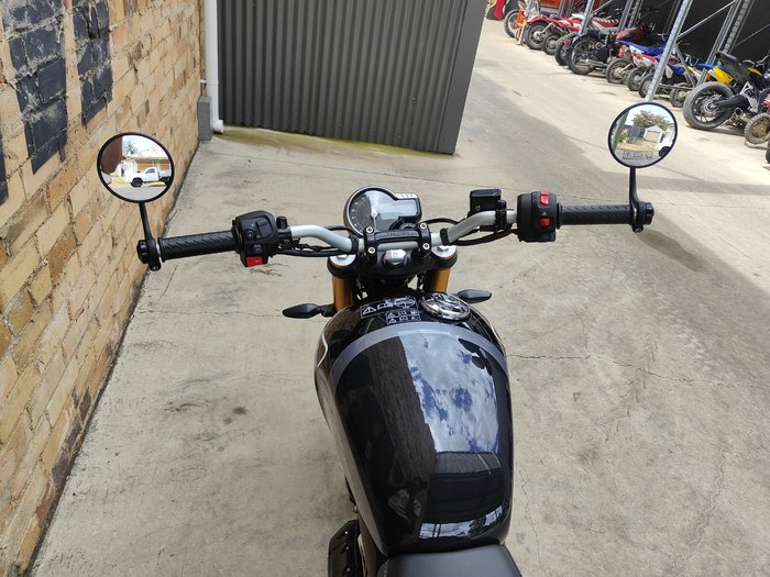 2025 TRIUMPH SPEED 400 ROAD BLACK