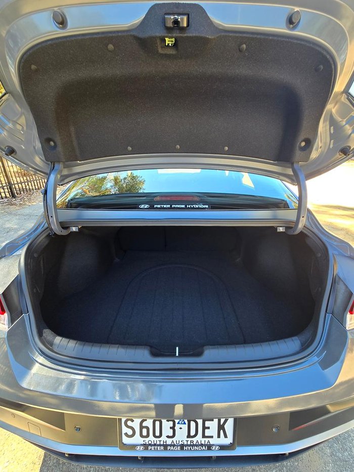 2024 Hyundai i30 Hybrid