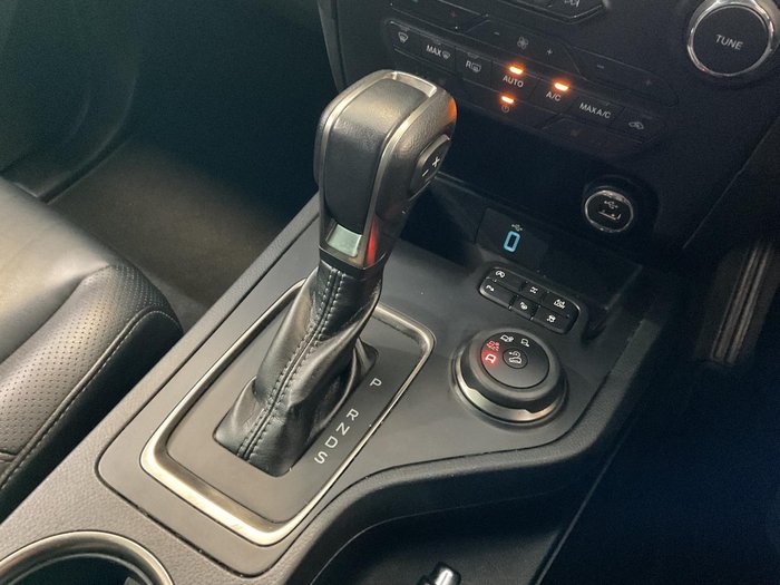 2021 Ford Everest Titanium