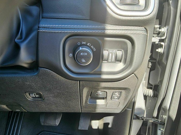 2023 RAM 1500 Laramie Sport RamBox