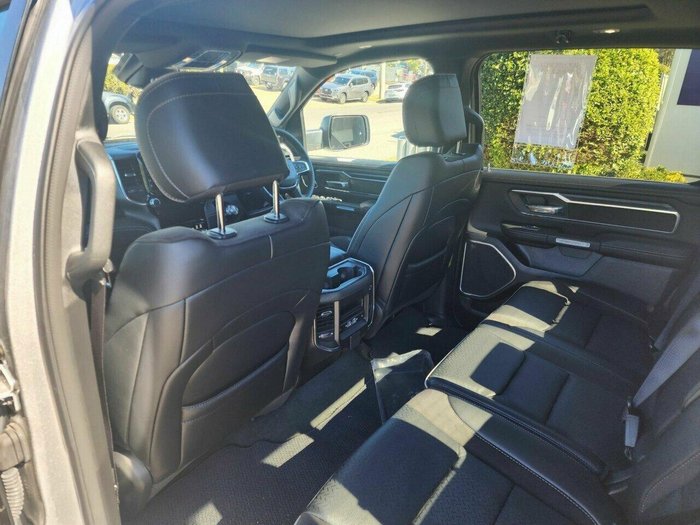 2023 RAM 1500 Laramie Sport RamBox