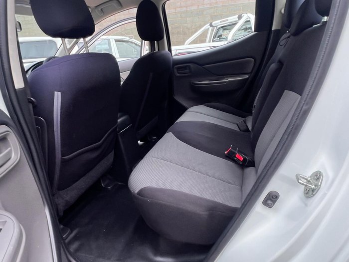 2016 Mitsubishi Triton GLX MQ MY16 4X4 Dual Range White