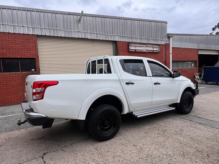 2016 Mitsubishi Triton GLX MQ MY16 4X4 Dual Range White