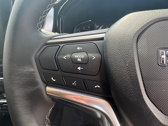 2025 Isuzu D-MAX LS-U