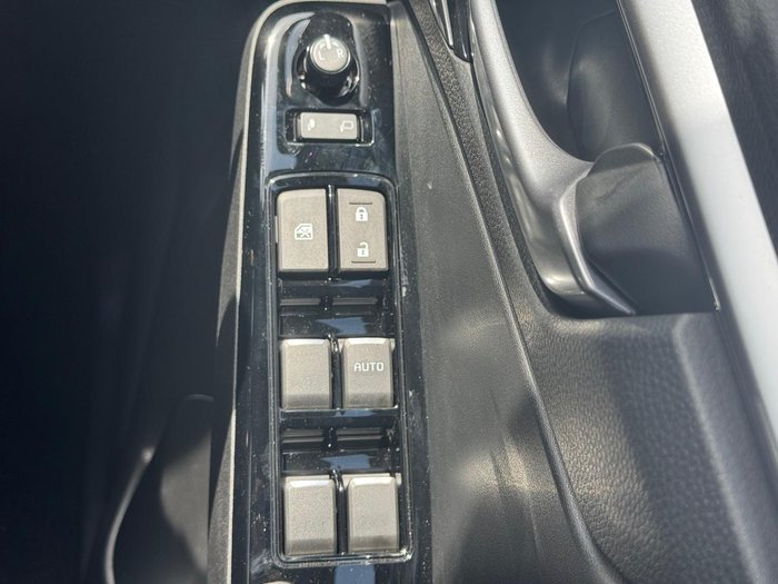 2025 Isuzu D-MAX LS-U