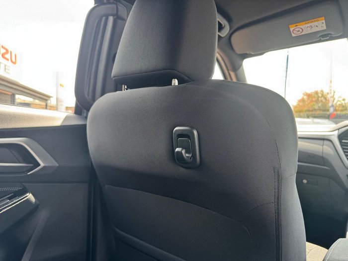 2025 Isuzu D-MAX LS-U